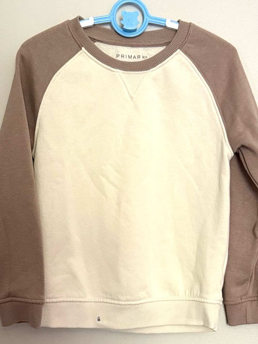 Colorblock Sweatshirt - Picture 2 of 3